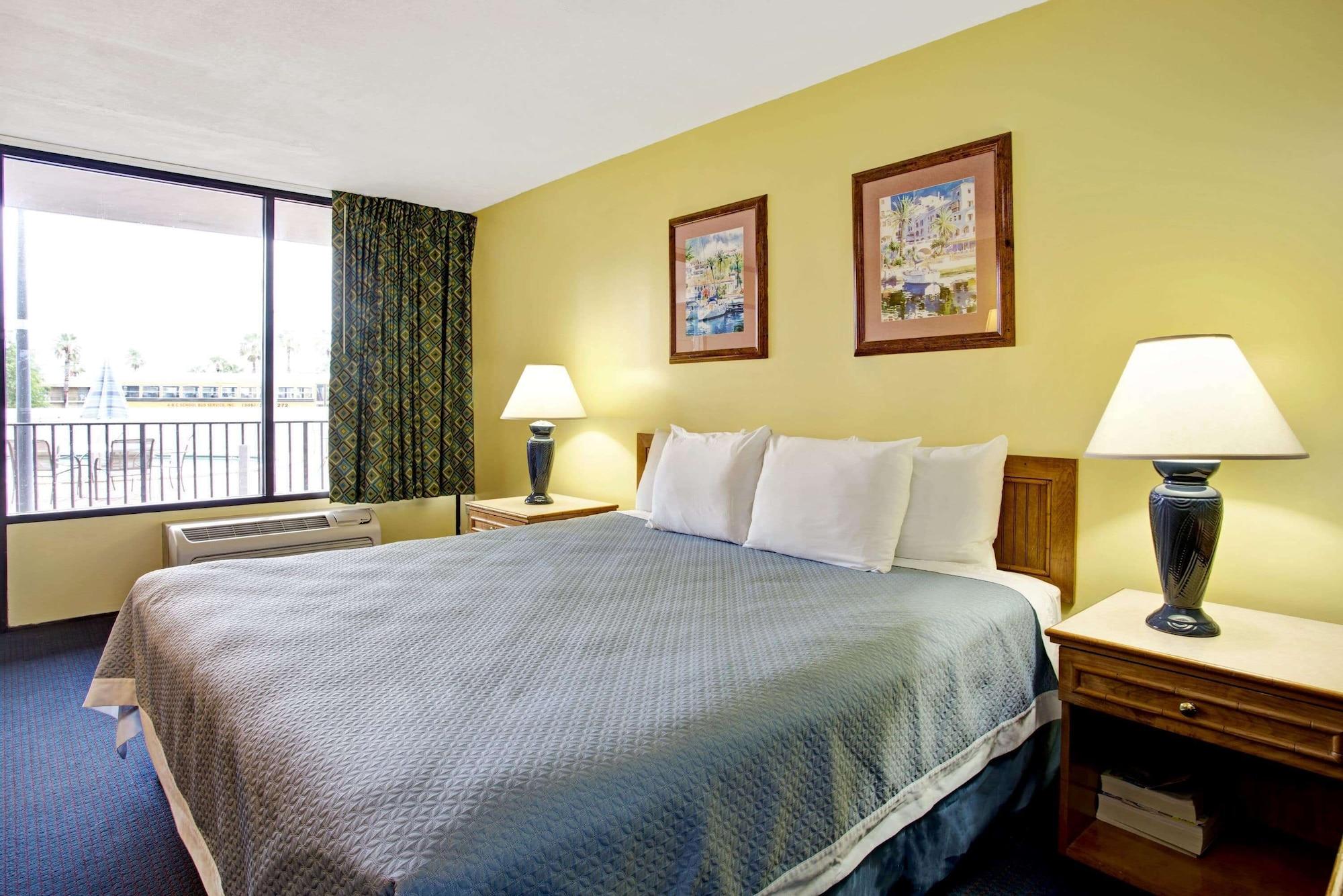 Rodeway Inn Davenport-Champions Gate Esterno foto